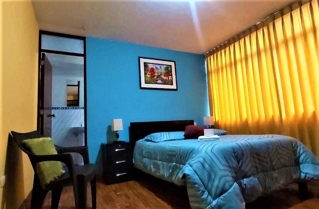 Hostal Los Pinos Уанкайо Экстерьер фото