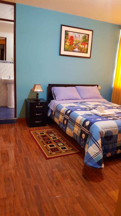 Hostal Los Pinos Уанкайо Экстерьер фото